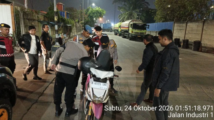 Polres Priok, Gelar Patroli Cipta Kondisi dan Strongpoint, Antisipasi Gangguan Kamtibmas pada Malam Hari
