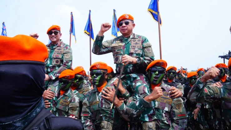 Panglima TNI Diangkat Jadi Warga Kehormatan Korpasgat