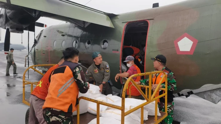 Modifikasi Cuaca di Palembang, Satgas Udara Tabur 8,4 Ton Garam Semai