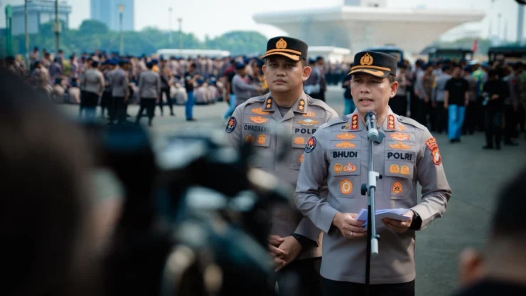 Portal Berita Indonesia dan Dunia Terkini Hari Ini, Update Harian Terbaru, Terlengkap, Tajam, Aktual dan Berimbang. Polda Metro Jaya Apresiasi Aksi Damai di Jakarta, Arus Lalu Lintas Kembali Normal