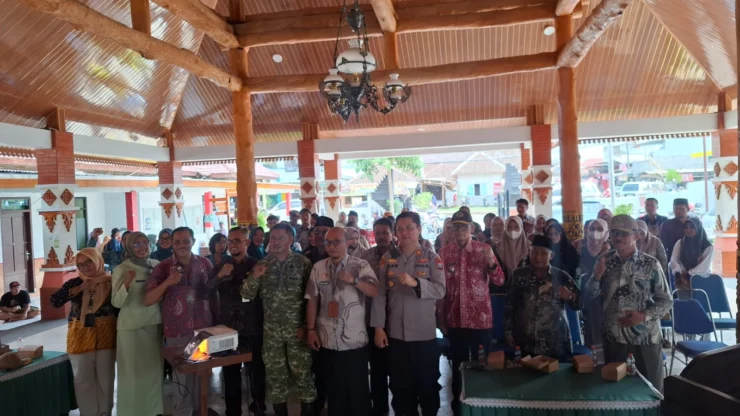 Koramil Bantur Dorong Sinergi Lintas Sektor untuk Tingkatkan Pelayanan Kesehatan Masyarakat