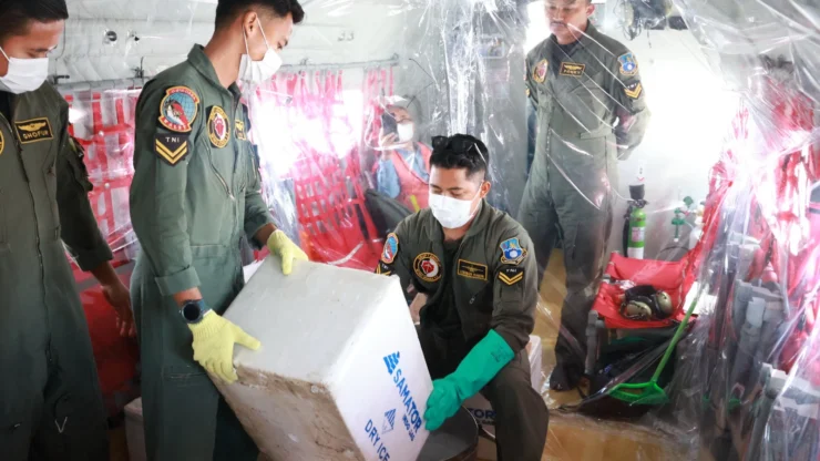 Satgas TNI Kembali Semai 10,8 Ton Bahan Modifikasi Cuaca di Kalimantan