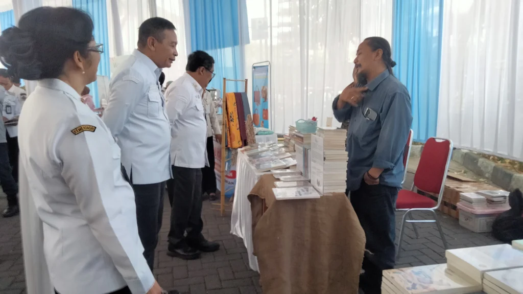 Portal Berita Indonesia dan Dunia Terkini Hari Ini, Update Harian Terbaru, Terlengkap, Tajam, Aktual dan Berimbang. Pekan Literasi Kota Malang 2026, Wahyu Hidayat Ungkap Capaian Perpustakaan Sekolah dan Perluasan Akses Bacaan - Teropong Rakyat