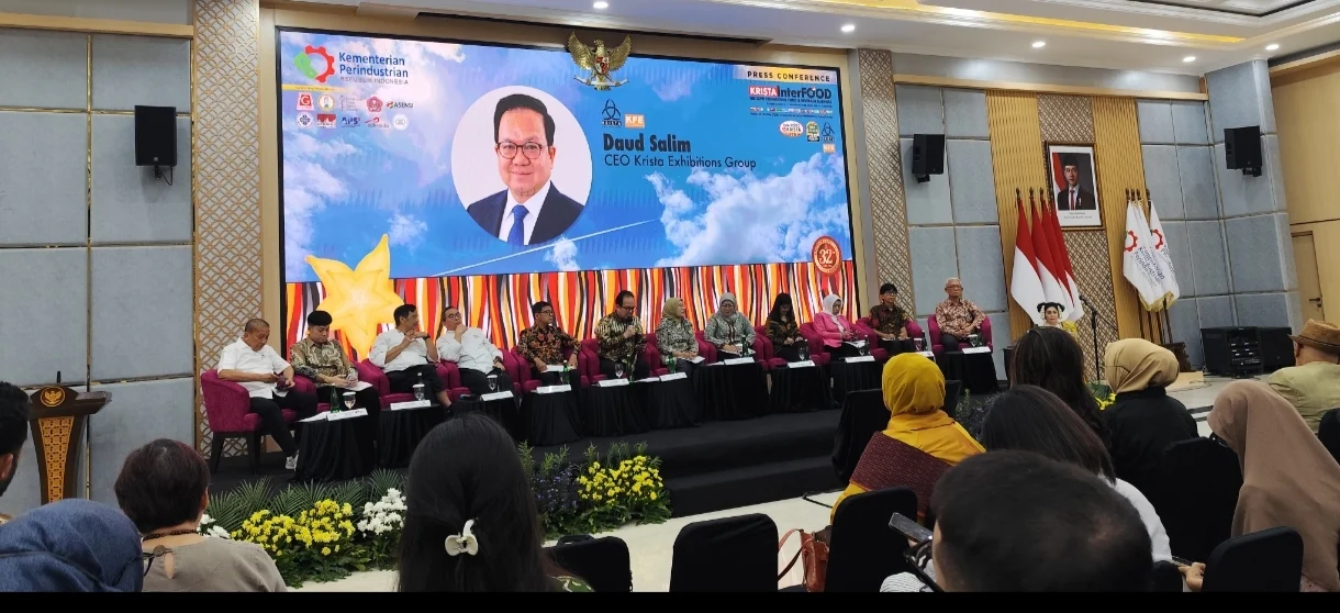 Portal Berita Indonesia dan Dunia Terkini Hari Ini, Update Harian Terbaru, Terlengkap, Tajam, Aktual dan Berimbang. Makanan Enak Saja Nggak Cukup! Ini Tantangan UMKM Kuliner Naik Kelas - Teropong Rakyat