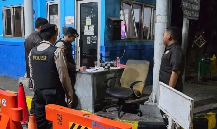 Portal Berita Indonesia dan Dunia Terkini Hari Ini, Update Harian Terbaru, Terlengkap, Tajam, Aktual dan Berimbang. Patroli Perintis Presisi Polres Pelabuhan Tanjung Priok, Kejahatan Jalanan, Balap Liar, dan Tawuran pada Malam Hari
