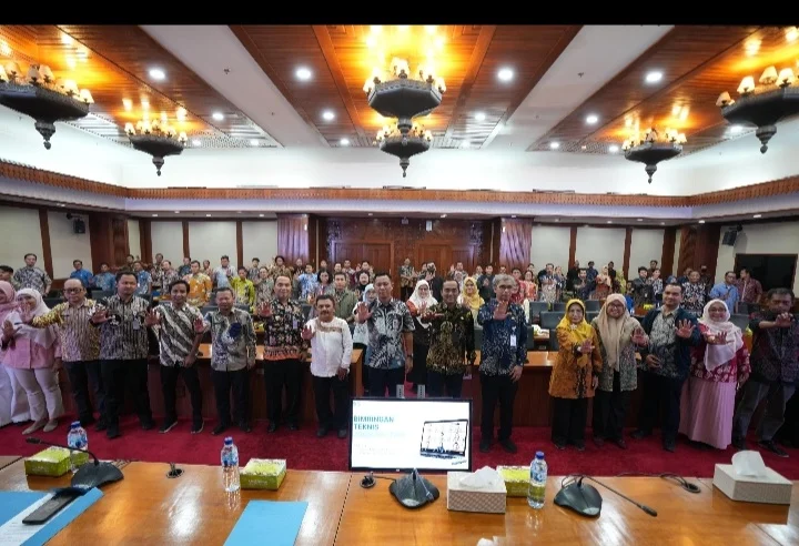 Portal Berita Indonesia dan Dunia Terkini Hari Ini, Update Harian Terbaru, Terlengkap, Tajam, Aktual dan Berimbang. Sudin Kominfotik Jakarta Utara Tingkatkan Kompetensi Operator Teknologi Informasi di Lingkungan UKPD - Teropong Rakyat